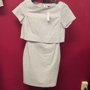 EUC Banana Republic Seersucker Popover Dress